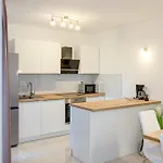 Apartment With Parking Space Okrug Gornji, Ciovo - 23151