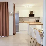 With Parking Space Okrug Gornji, Ciovo - 23151 Apartment