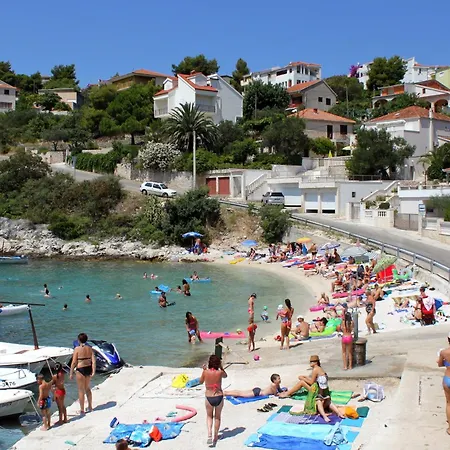 With Parking Space Okrug Gornji, Ciovo - 23151 *