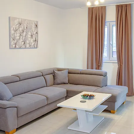 With Parking Space Okrug Gornji, Ciovo - 23151 شقة